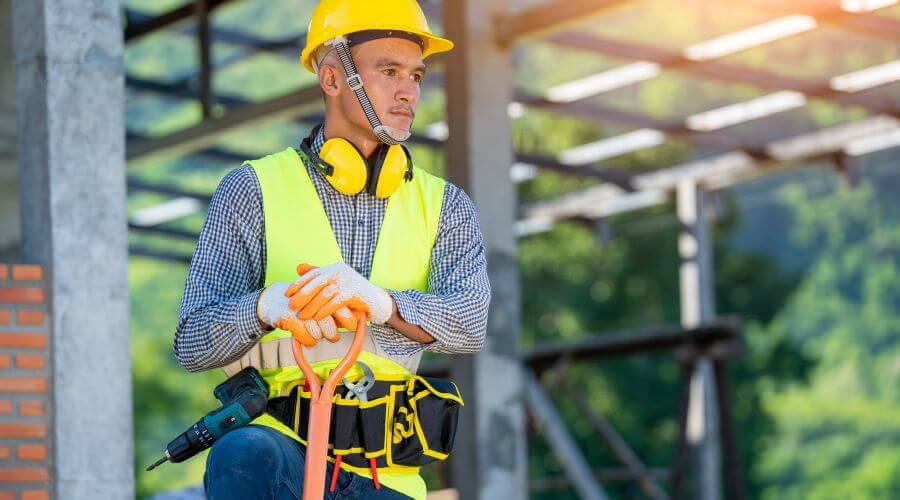 Expert flood damage restoration services in Campton, KY